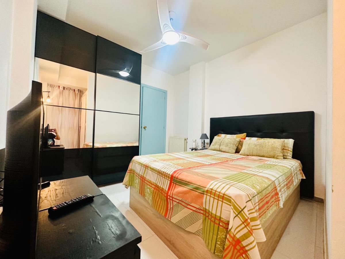 Habitacion Madrid Kültér fotó